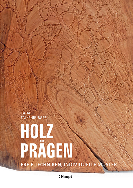 Holz prägen - Katja Falkenburger