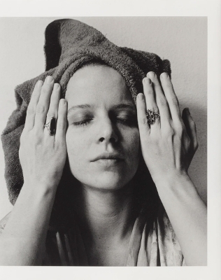 Daily Self-Portraits 1972–1973 - Melissa Shook