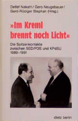 Im Kreml brennt noch Licht - 