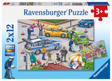 Ravensburger Kinderpuzzle - 07578 Mit Blaulicht unterwegs - Puzzle für Kinder ab 3 Jahren, mit 2x12 Teilen