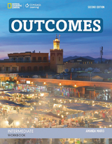 Outcomes Intermediate: Workbook with CD - Walkley, Andrew; Dellar, Hugh