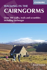 Walking in the Cairngorms - Turnbull, Ronald