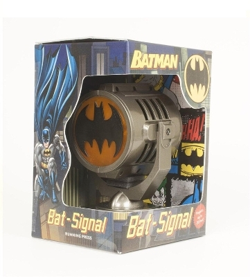 Batman: Metal Die-Cast Bat-Signal - Matthew K. Manning