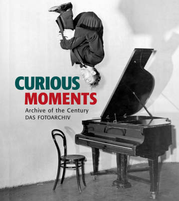 Curious Moments - Hendrik Neubauer