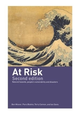 At Risk - Piers Blaikie, Terry Cannon, Ian Davis, Ben Wisner