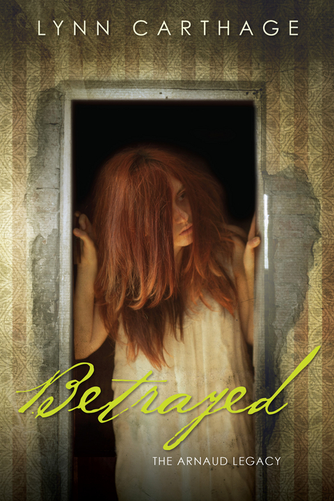 Betrayed - Lynn Carthage