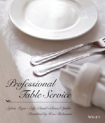 Professional Table Service - Sylvia Meyer, Edy Schmid, Christel Spühler