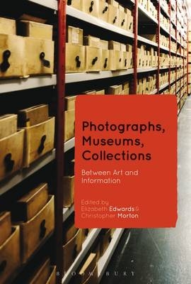 Photographs, Museums, Collections - 