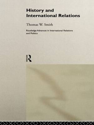 History and International Relations -  Thomas W. Smith