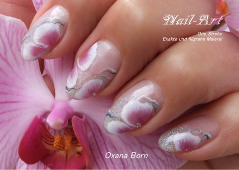 Nail-Art - Oxana Born