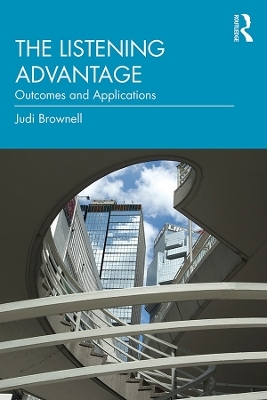 The Listening Advantage - Judi Brownell