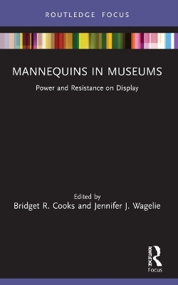 Mannequins in Museums - 